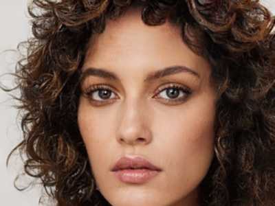 2025年植发手术费用全解析：从毛囊到不同部位的价格指南